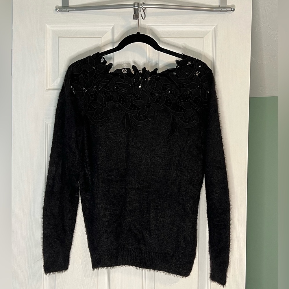 Black Sweater - Picture 5 of 6